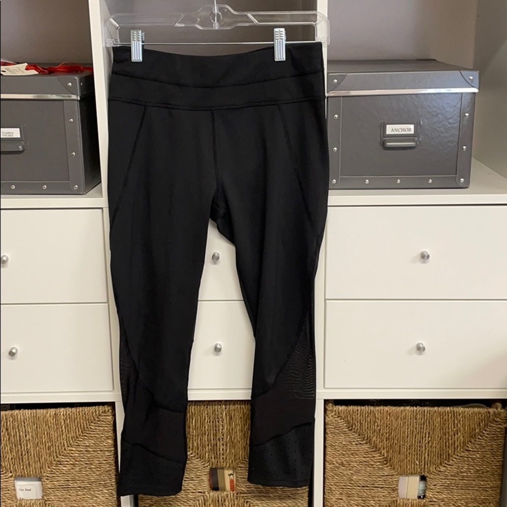 Athleta capris.